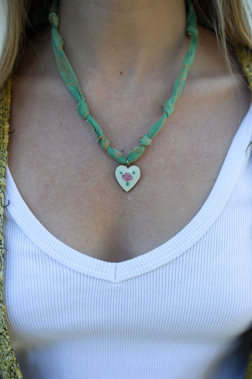 Vintage heart + green