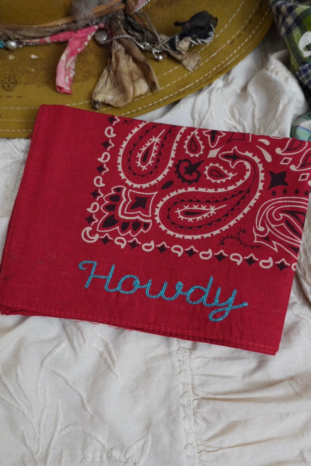 Red + Howdy