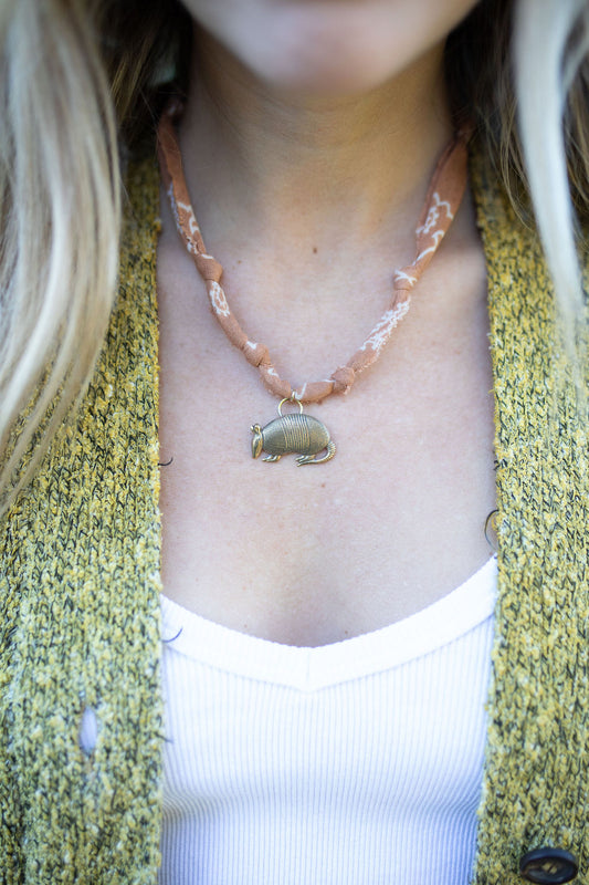 Vintage armadillo + brown