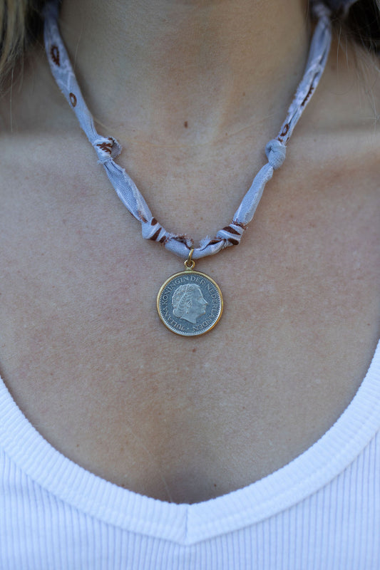 Vintage coin + gray/blue