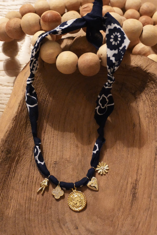 Navy + 5 charm