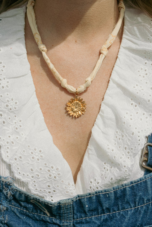 Italian Sunflower + butter yellow