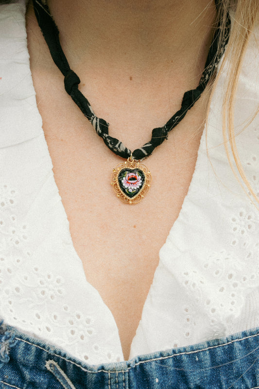 Italian glass heart + black