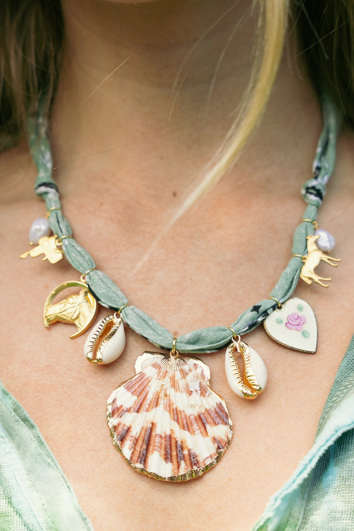 Beachy shell /western vintage + sage